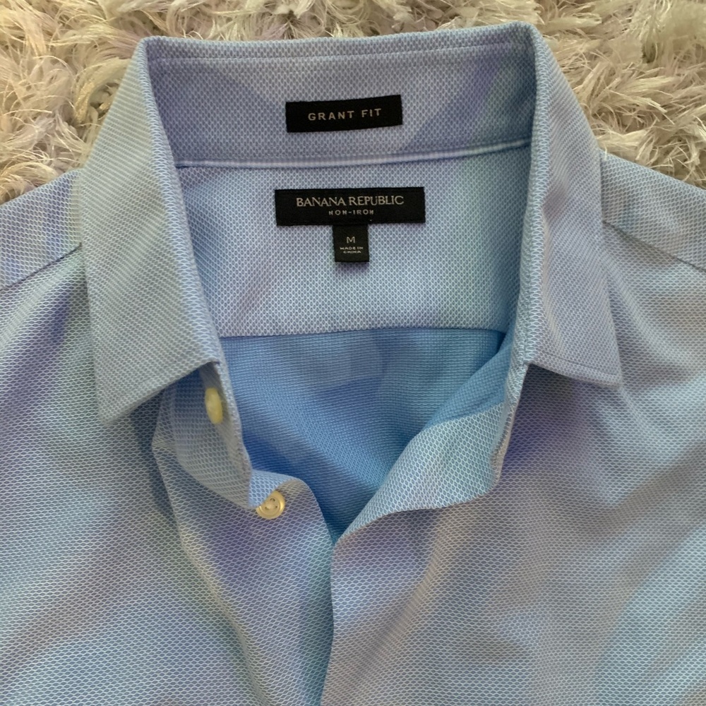 Bana Republic button up mens dress shirt